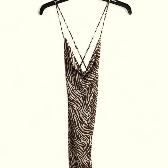 Beige Botany NEW hard to handle Zebra Print  Maxi Dress with Scoop Back L - Picture 2 of 10